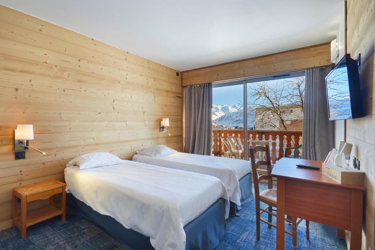 Hotel Eliova Le Chaix Alpe d'Huez ภายนอก รูปภาพ