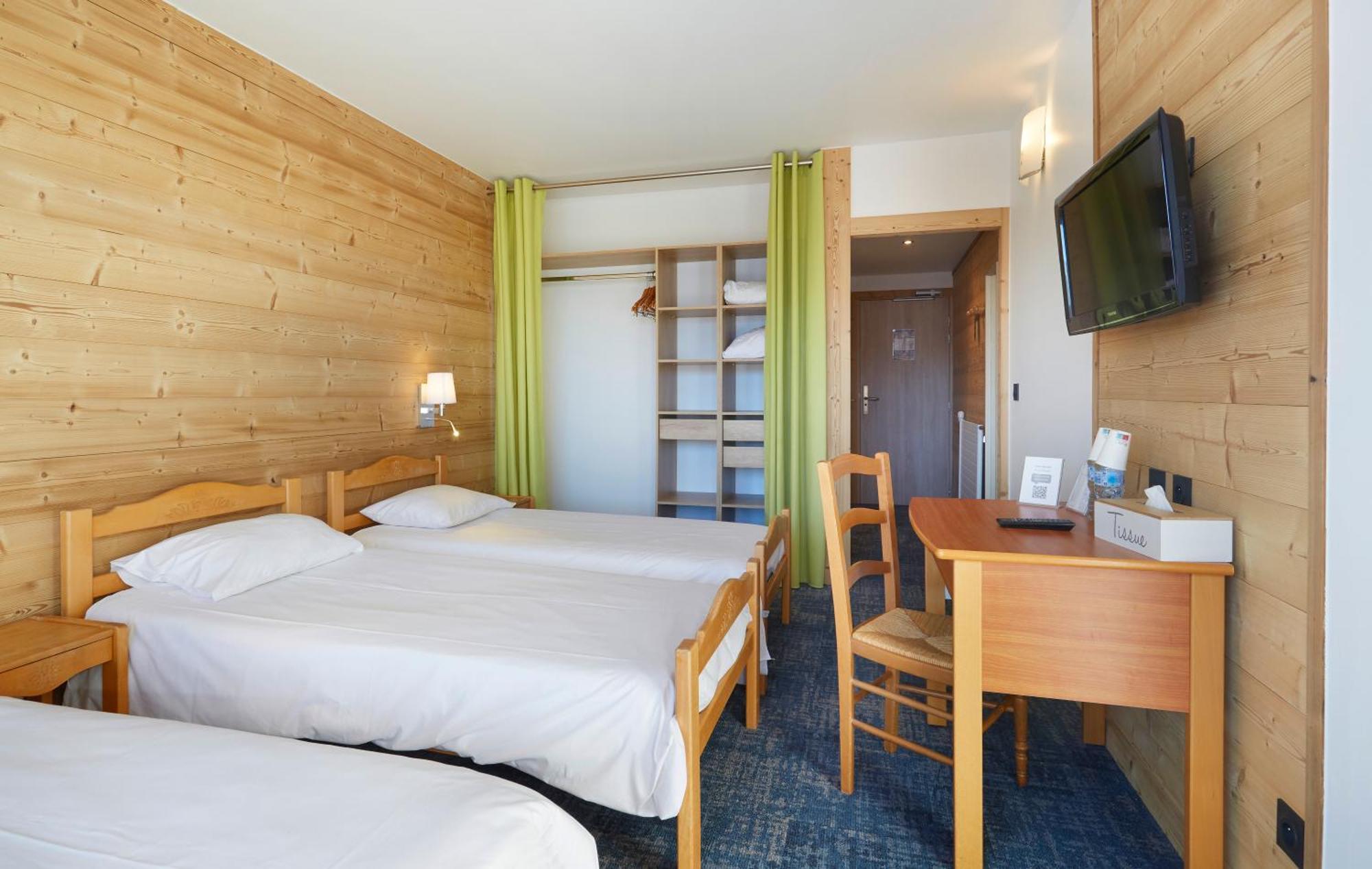 Hotel Eliova Le Chaix Alpe d'Huez ภายนอก รูปภาพ