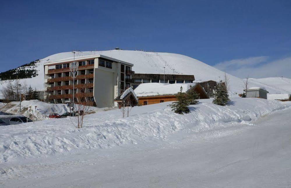 Hotel Eliova Le Chaix Alpe d'Huez ภายนอก รูปภาพ