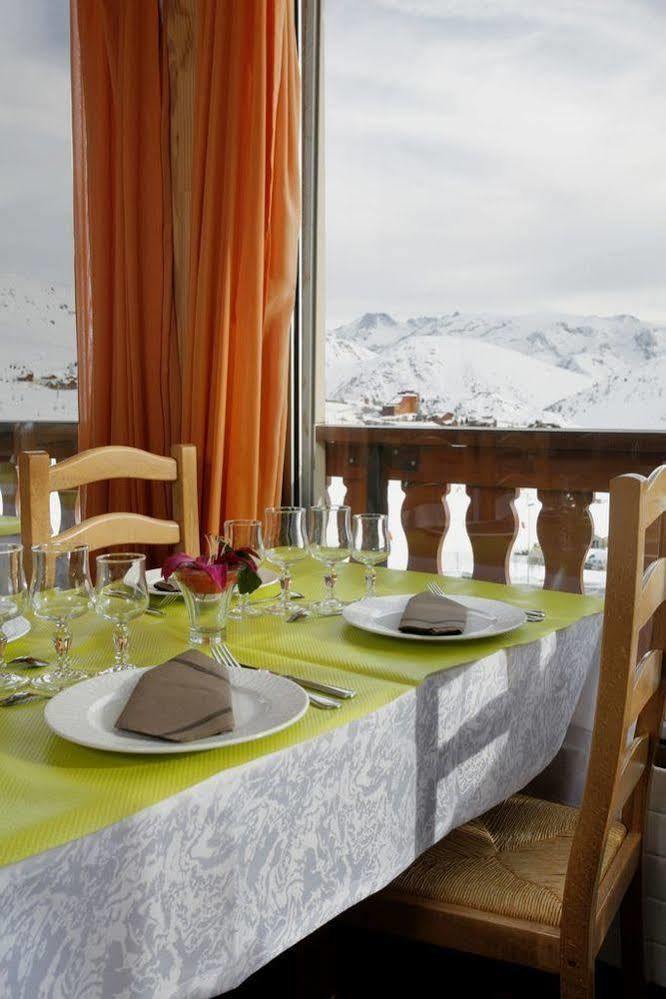 Hotel Eliova Le Chaix Alpe d'Huez ภายนอก รูปภาพ