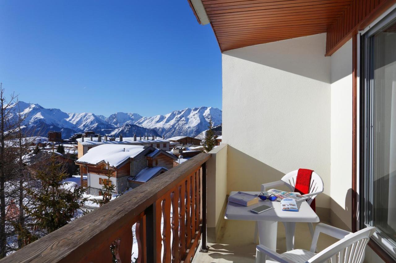 Hotel Eliova Le Chaix Alpe d'Huez ภายนอก รูปภาพ